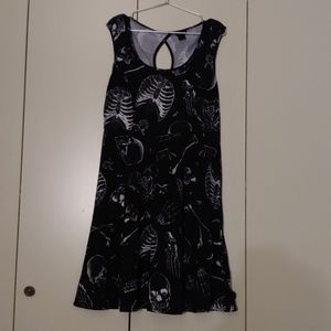 Black skull and bones dress